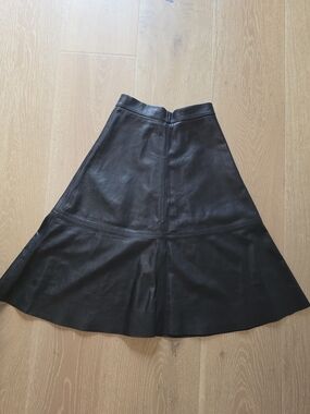 H&M Classic Black Leather Flared Skirt Size 4 XS